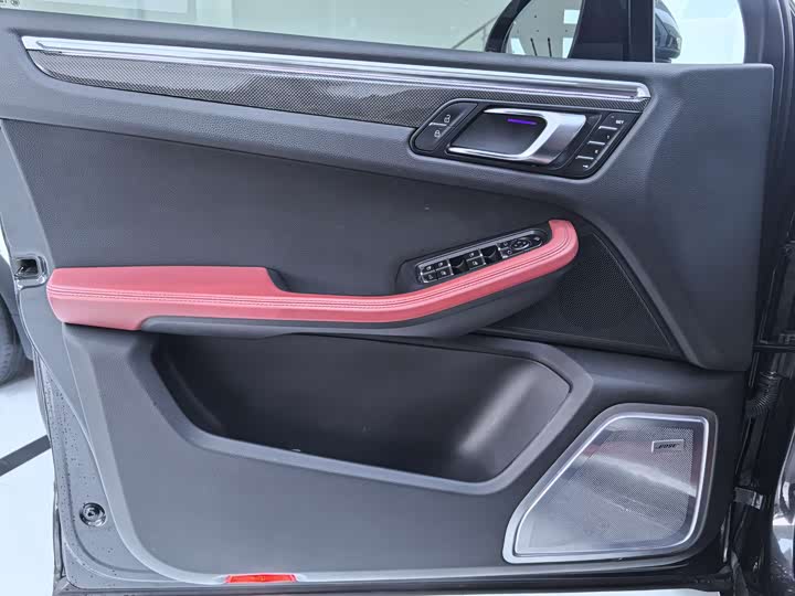 Фото 4 - Porsche Macan