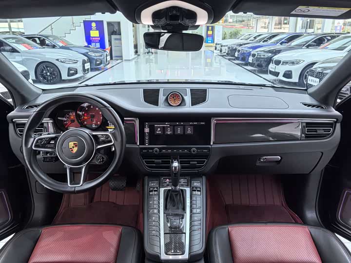 Фото 9 - Porsche Macan
