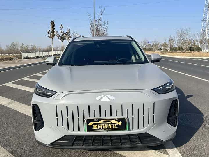 Фото 2 - Chery Fulwin T9