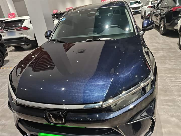 Фото 3 - Honda Breeze