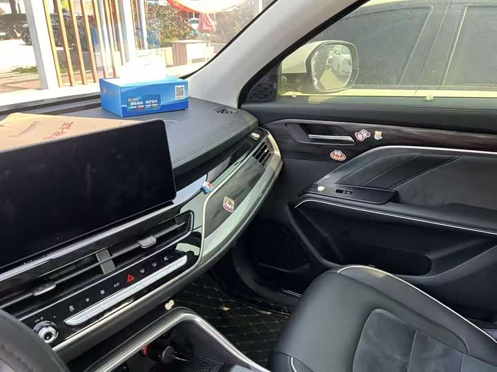 Фото 8 - Haval H6