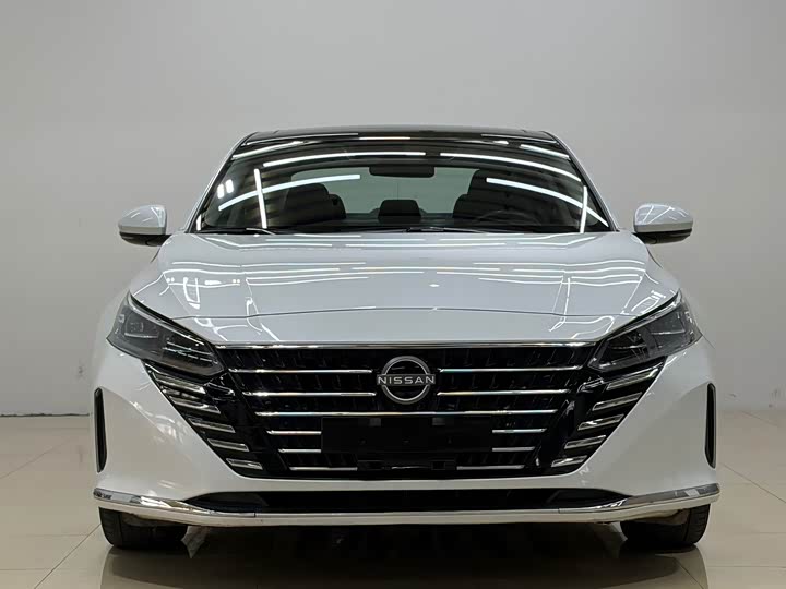 Фото 2 - Nissan Teana