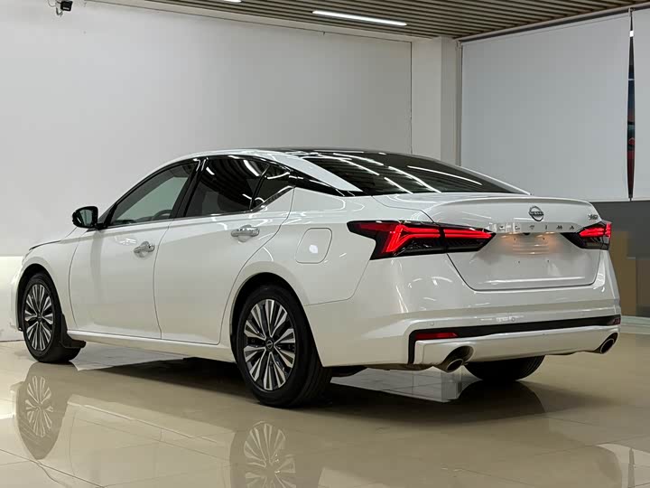 Фото 6 - Nissan Teana