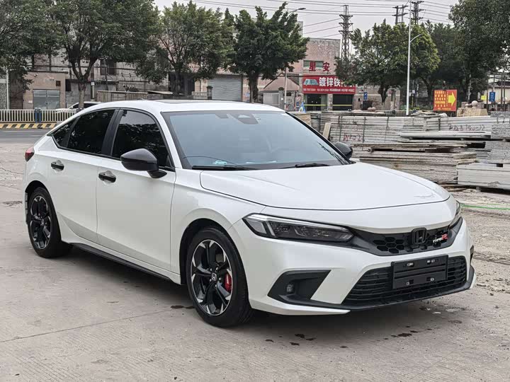 Фото 3 - Honda Civic