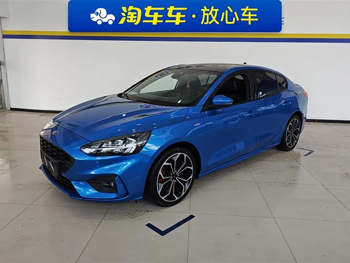 Фото 1 - Ford Focus