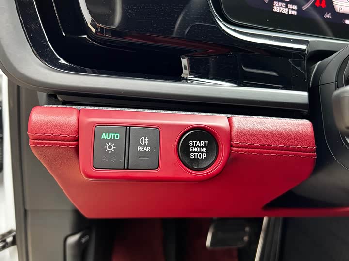 Фото 7 - Porsche Panamera