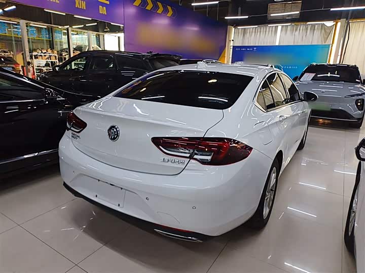 Фото 7 - Buick Regal