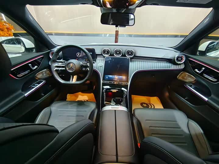 Фото 2 - Mercedes-Benz C-Class