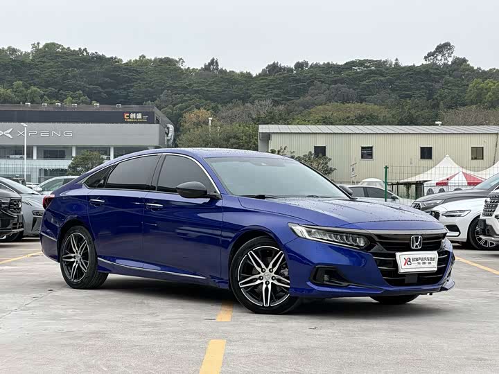 Фото 5 - Honda Accord