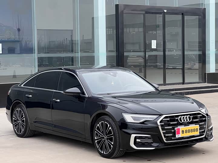 Фото 3 - Audi A6L