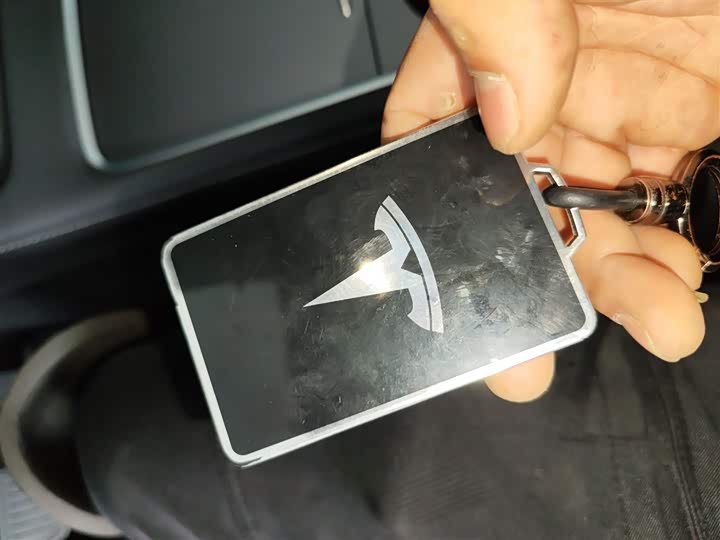 Фото 9 - Tesla Model Y