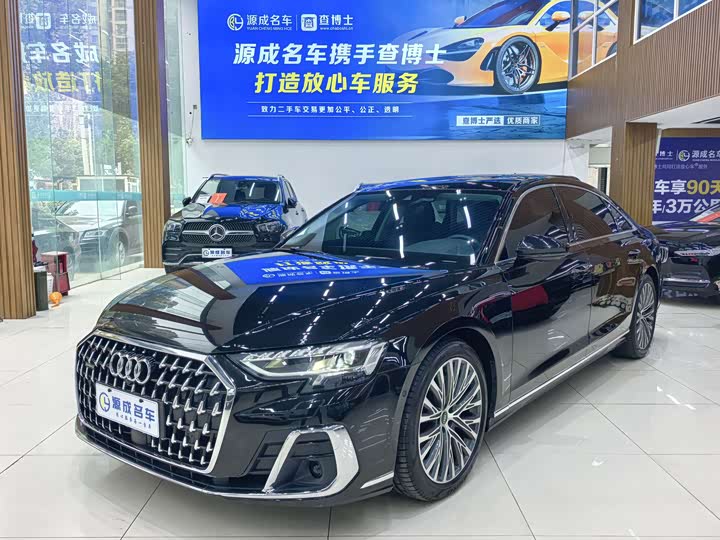 Фото 1 - Audi A8