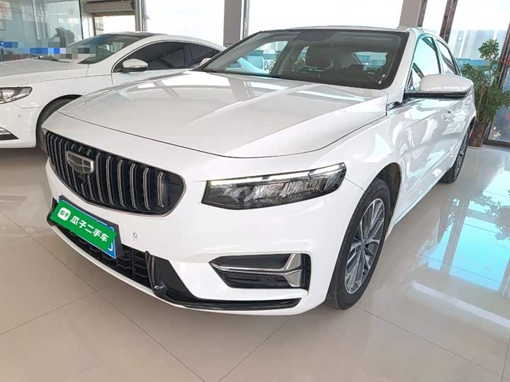 Фото 2 - Geely Preface