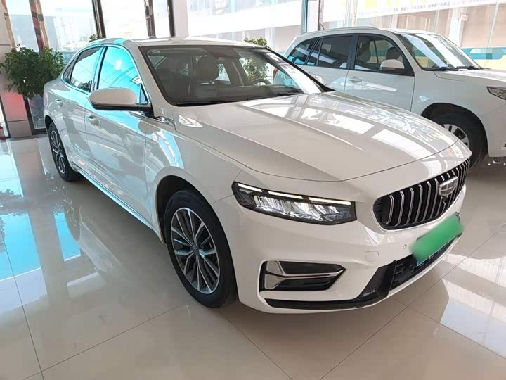 Фото 4 - Geely Preface