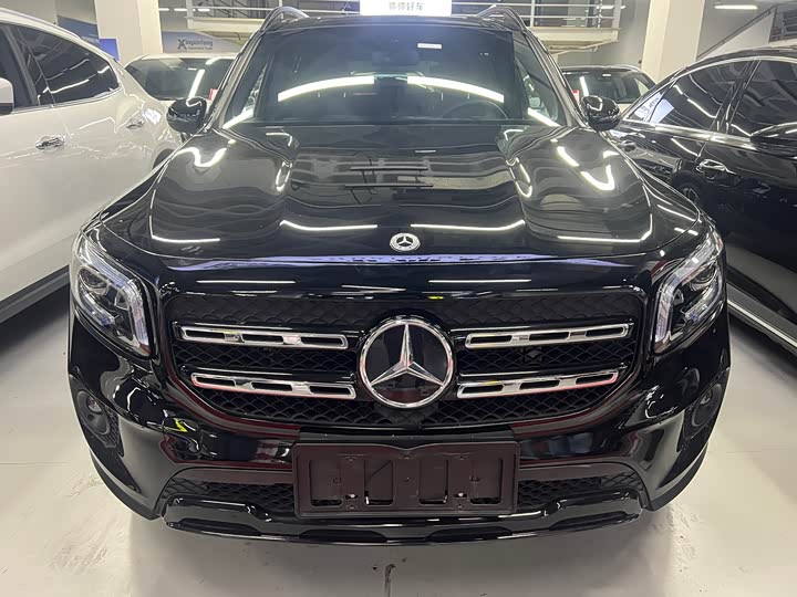 Фото 2 - Mercedes-Benz GLB-Class