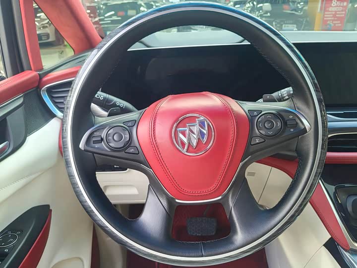 Фото 9 - Buick GL8 ES