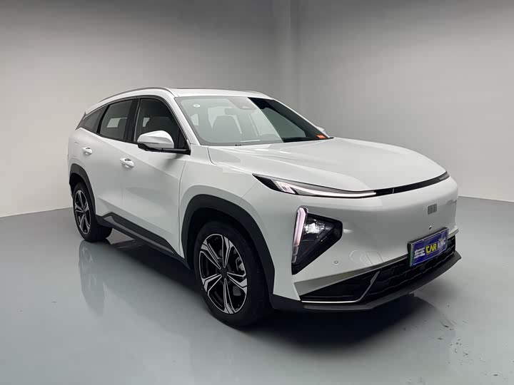 Фото 2 - Geely Galaxy L7