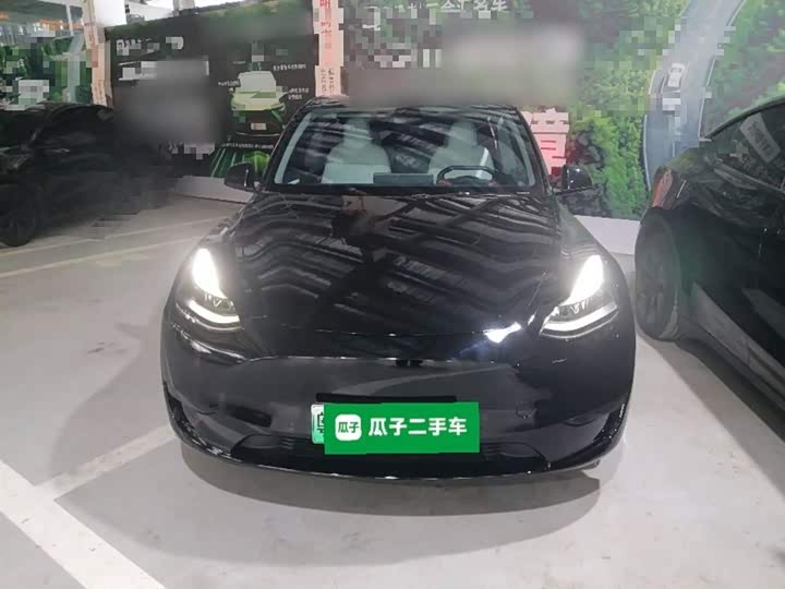 Фото 3 - Tesla Model Y