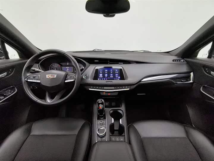 Фото 5 - Cadillac XT4