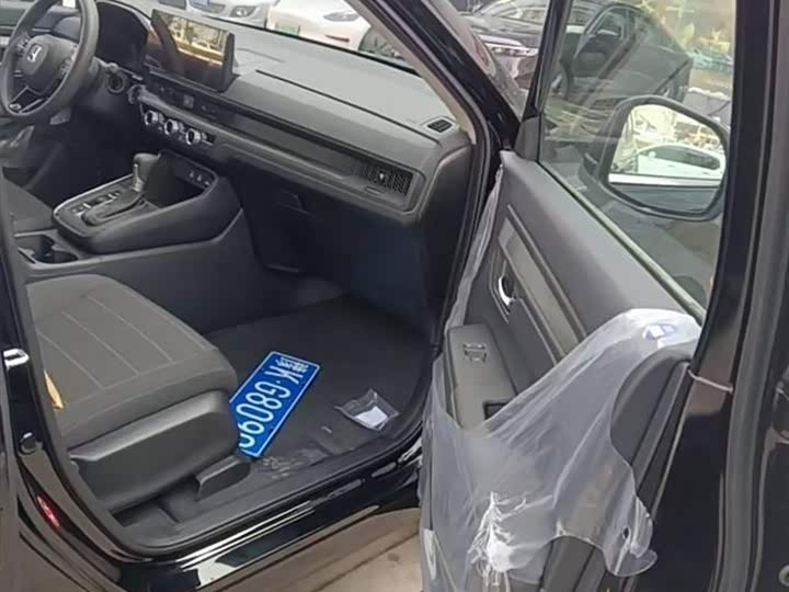 Фото 7 - Honda CR-V