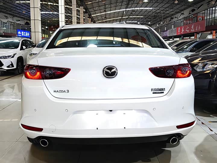 Фото 2 - Mazda 3 (Axela)