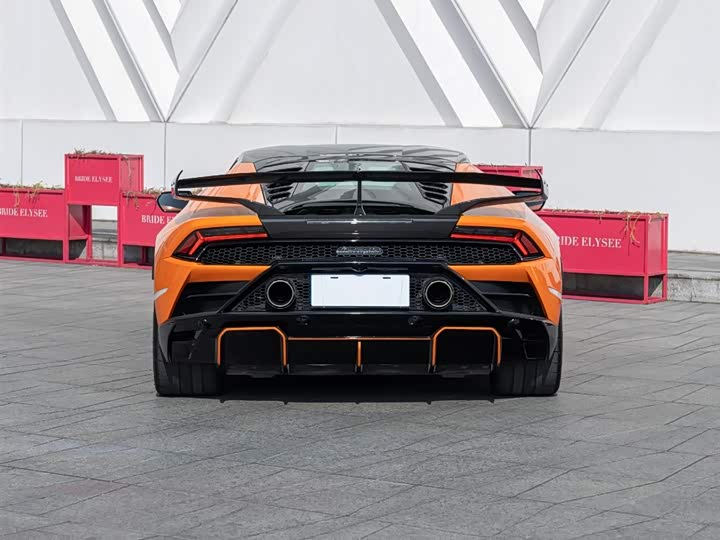 Фото 5 - Lamborghini Huracán