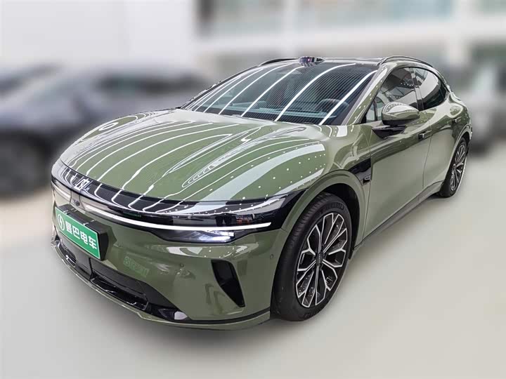 Фото 2 - Zeekr 007 GT