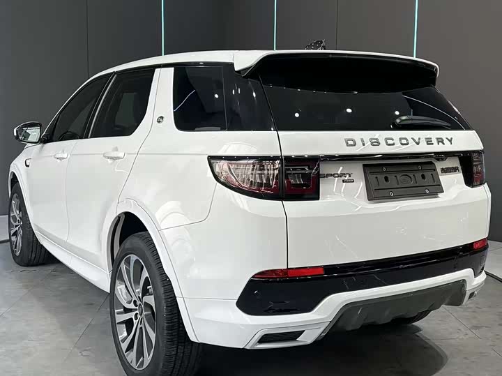 Фото 8 - Land Rover Discovery Sport