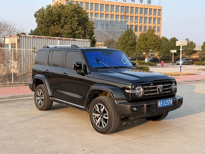 Фото 3 - Tank 300