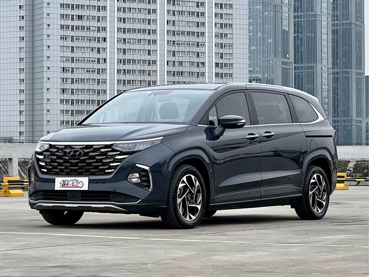 Фото 1 - Hyundai Custo