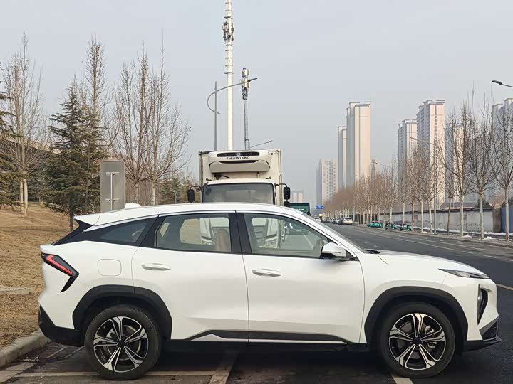 Фото 6 - Geely Galaxy L7