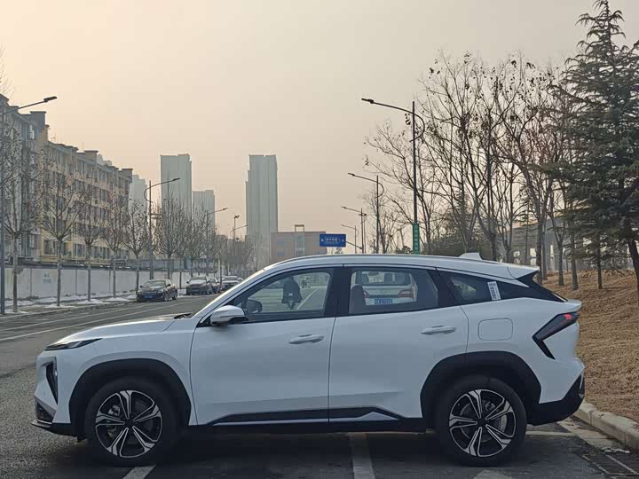 Фото 7 - Geely Galaxy L7