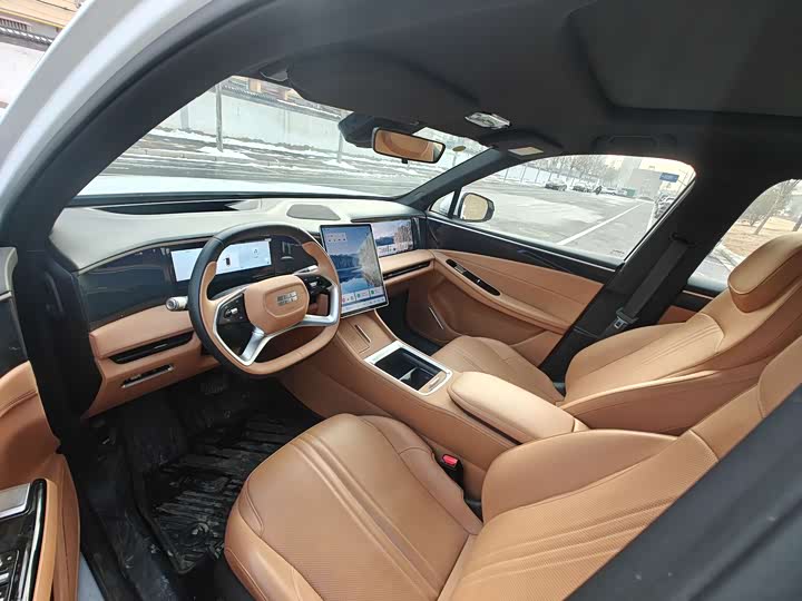 Фото 9 - Geely Galaxy L7