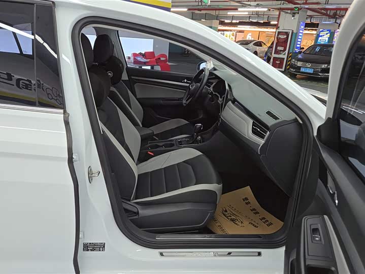 Фото 8 - Volkswagen Bora