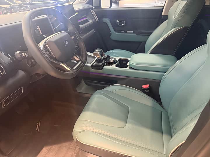 Фото 9 - Jetour Freedom