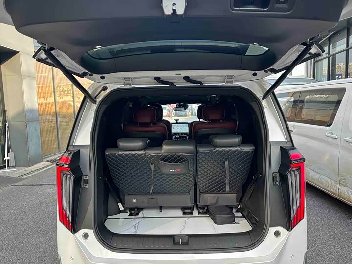 Фото 9 - GAC Trumpchi M8