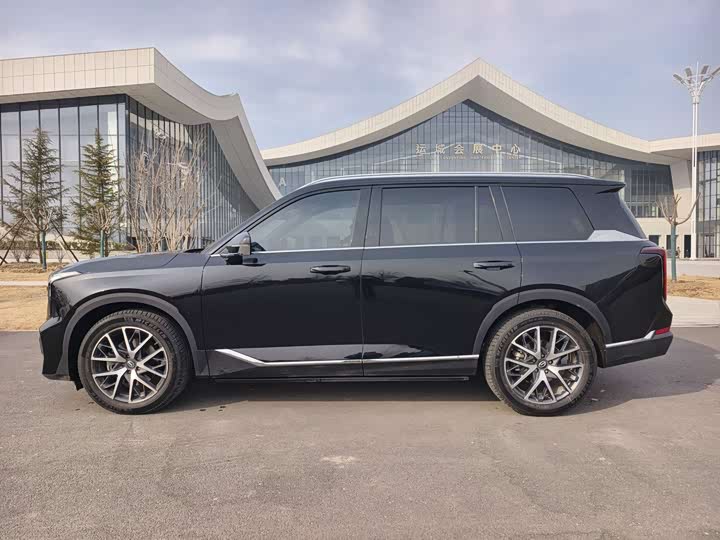 Фото 4 - GAC Trumpchi GS8