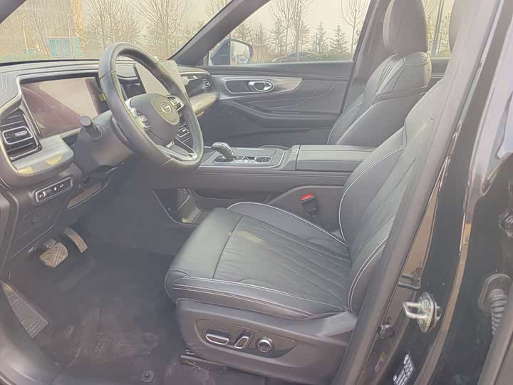 Фото 8 - GAC Trumpchi GS8