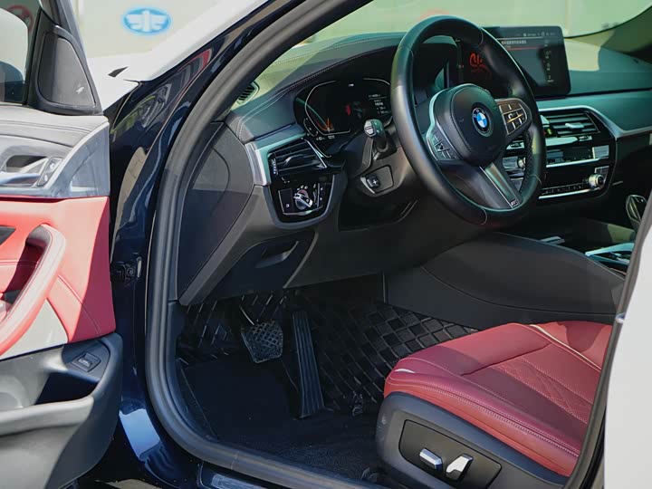 Фото 8 - BMW 5 Series