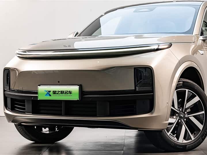 Фото 2 - LiXiang L8