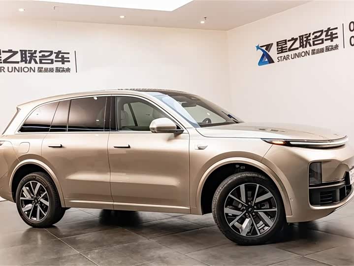 Фото 6 - LiXiang L8