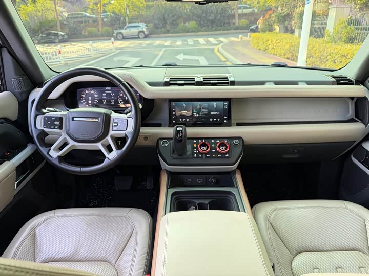 Фото 6 - Land Rover Defender