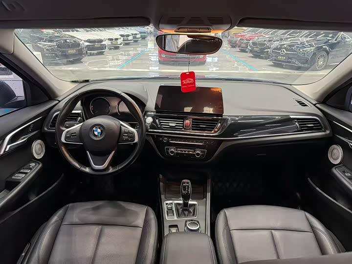 Фото 5 - BMW 1 Series