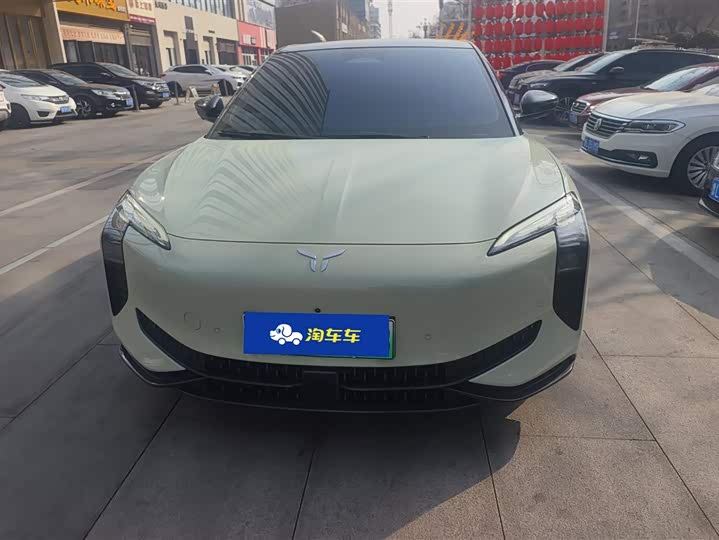 Фото 2 - Hongqi EH7