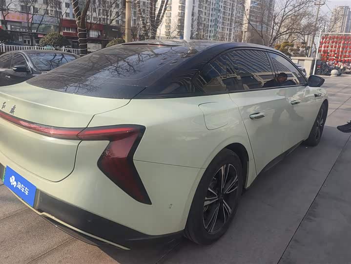 Фото 3 - Hongqi EH7