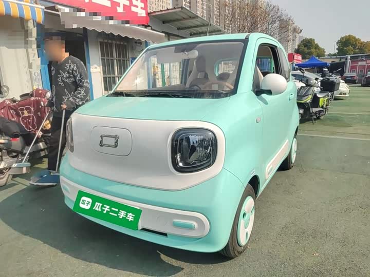 Фото 1 - Bestune Pony