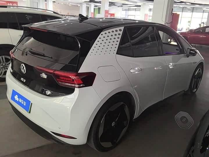 Фото 3 - Volkswagen ID.3