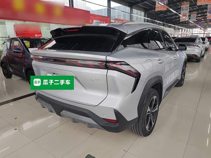 Фото 7 - Geely Galaxy L7