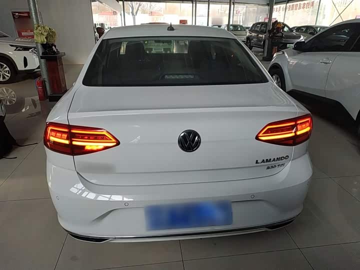 Фото 6 - Volkswagen Lamando L