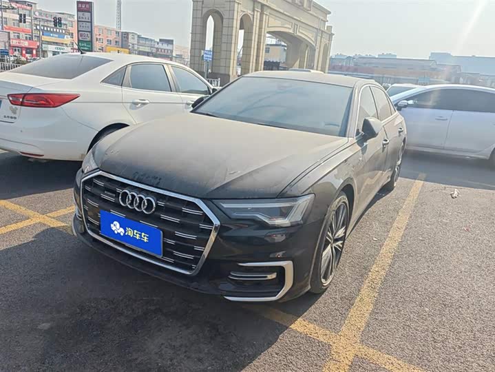 Фото 1 - Audi A6L